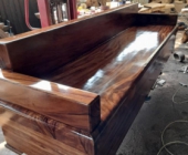 Bàn sofa gỗ nguyên tấm tự nhiên TPHCM đẳng cấp thời thượng